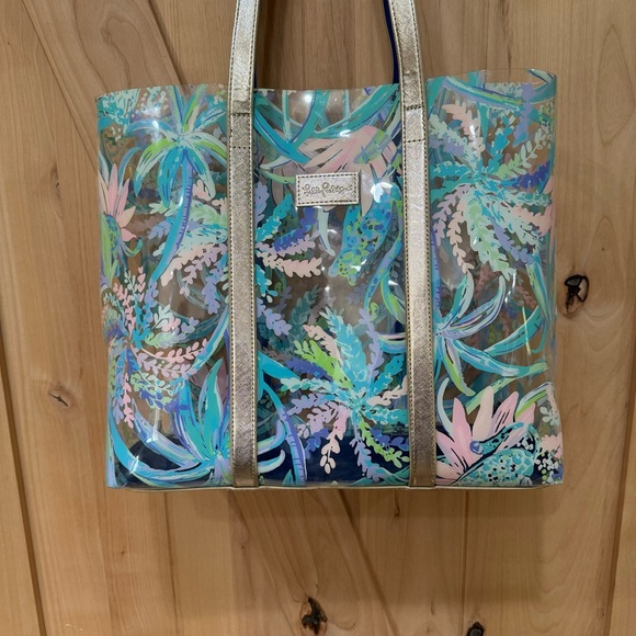 Lilly Pulitzer Clear PVC Sweet Escape Print Tote Flora Beach Bag Gold Trim - Picture 3 of 16